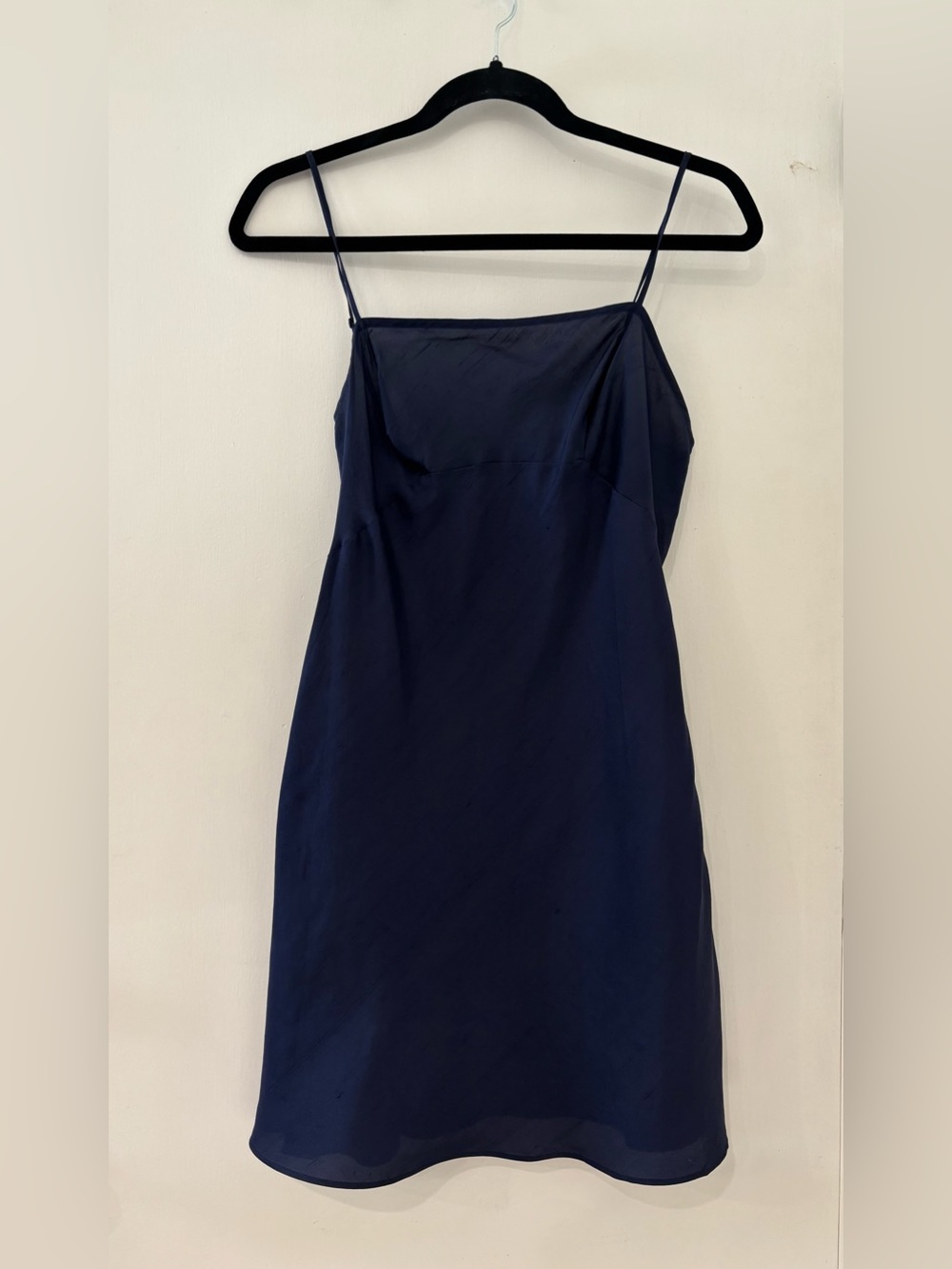 Vintage Victoria’s Secret 100% Silk Navy Mini Slip Dress S Y2K